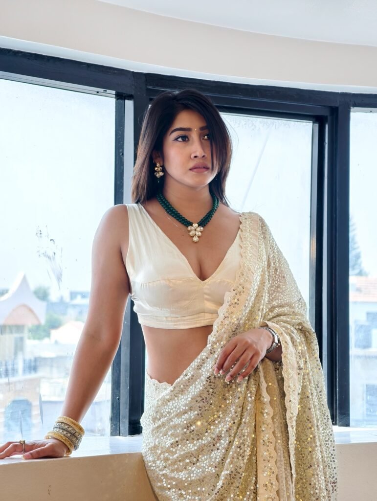 sofia ansari sare pic