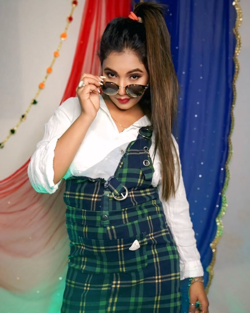 Trisha kar Madhu hoottest image