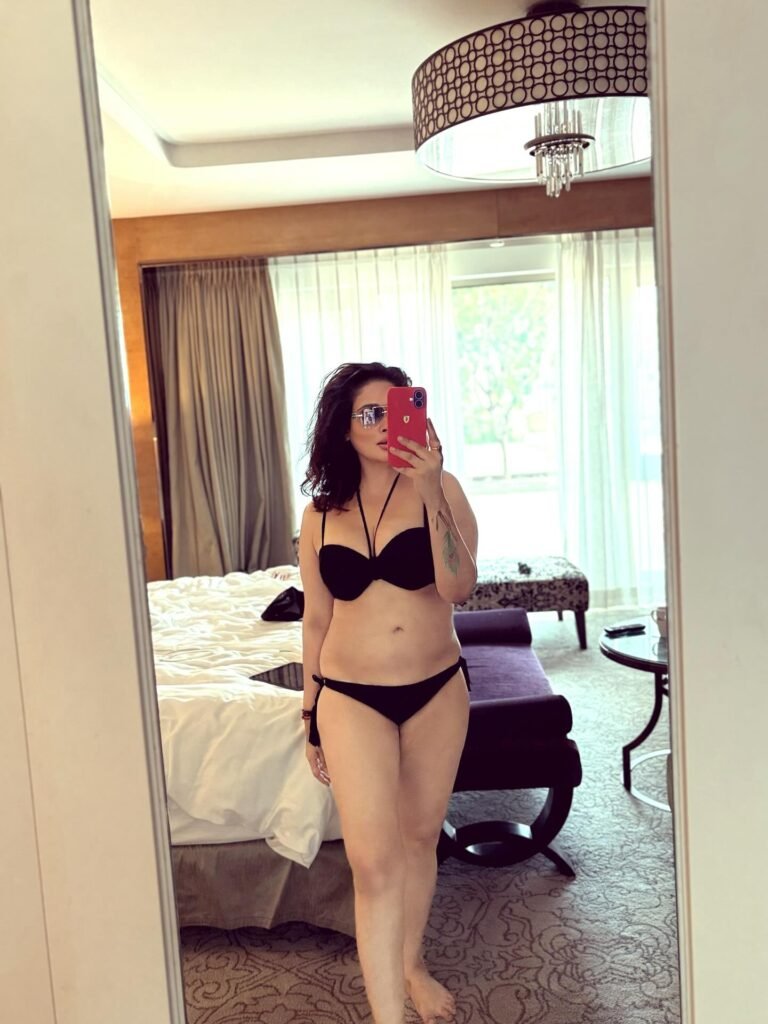 kiran bikini image