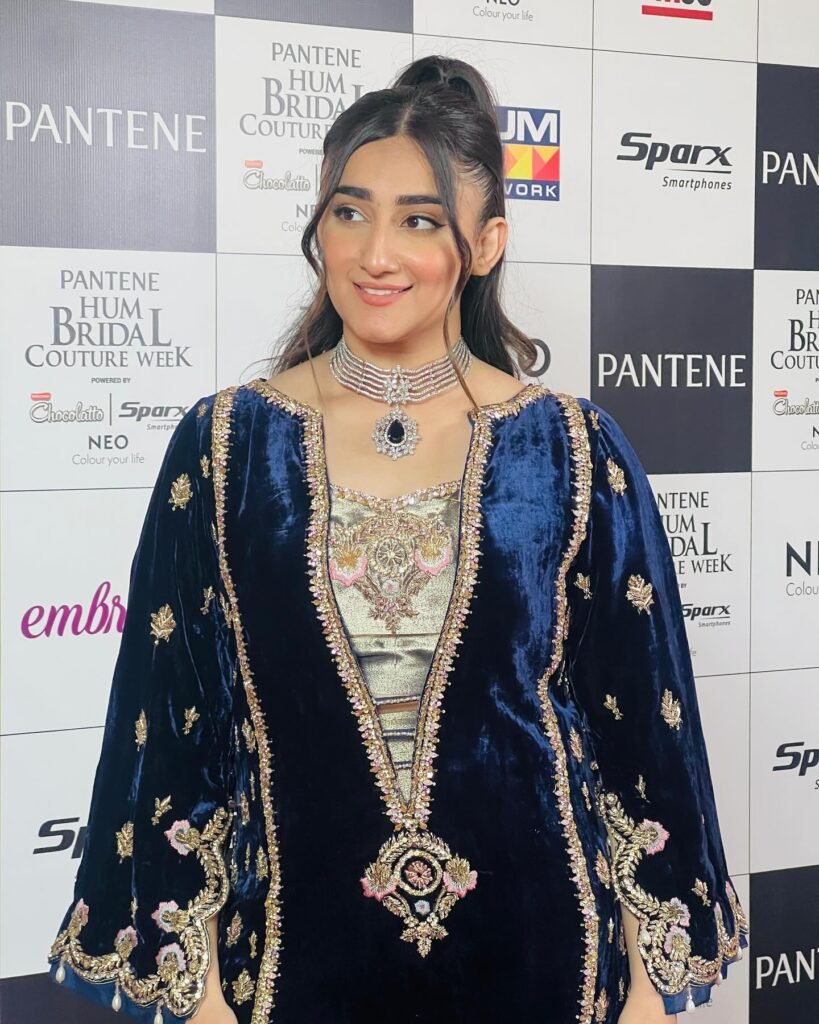 nimra fuck pic