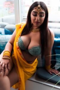 Punjabi Model Rakhi Gill Viral Sex Video With BBC