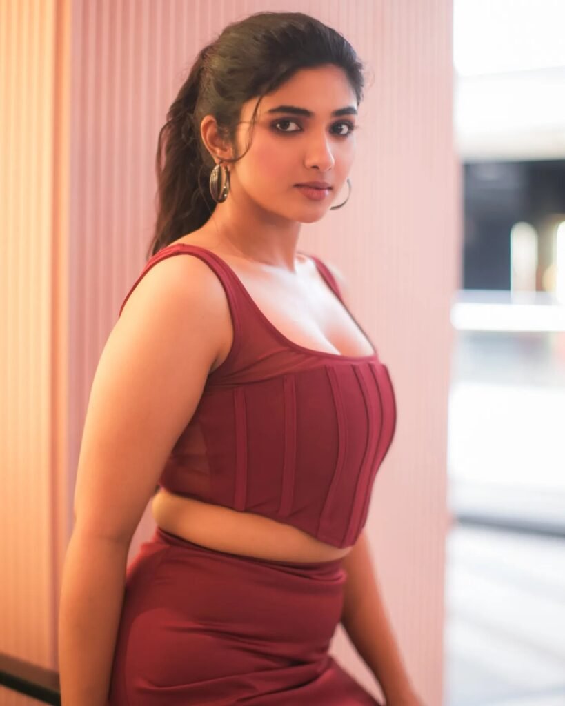 sexy pic prgya nagra