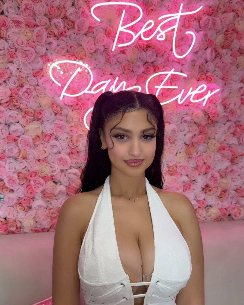 Diva Flawless hot porn pic