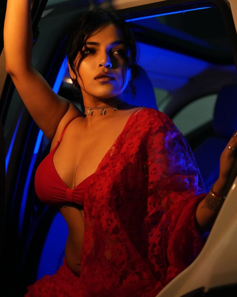 Deepasha Samadder Nude
