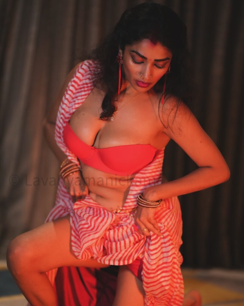 Lavanya Manickam red pics