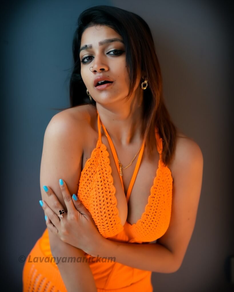 Lavanya Manickam hotness pics