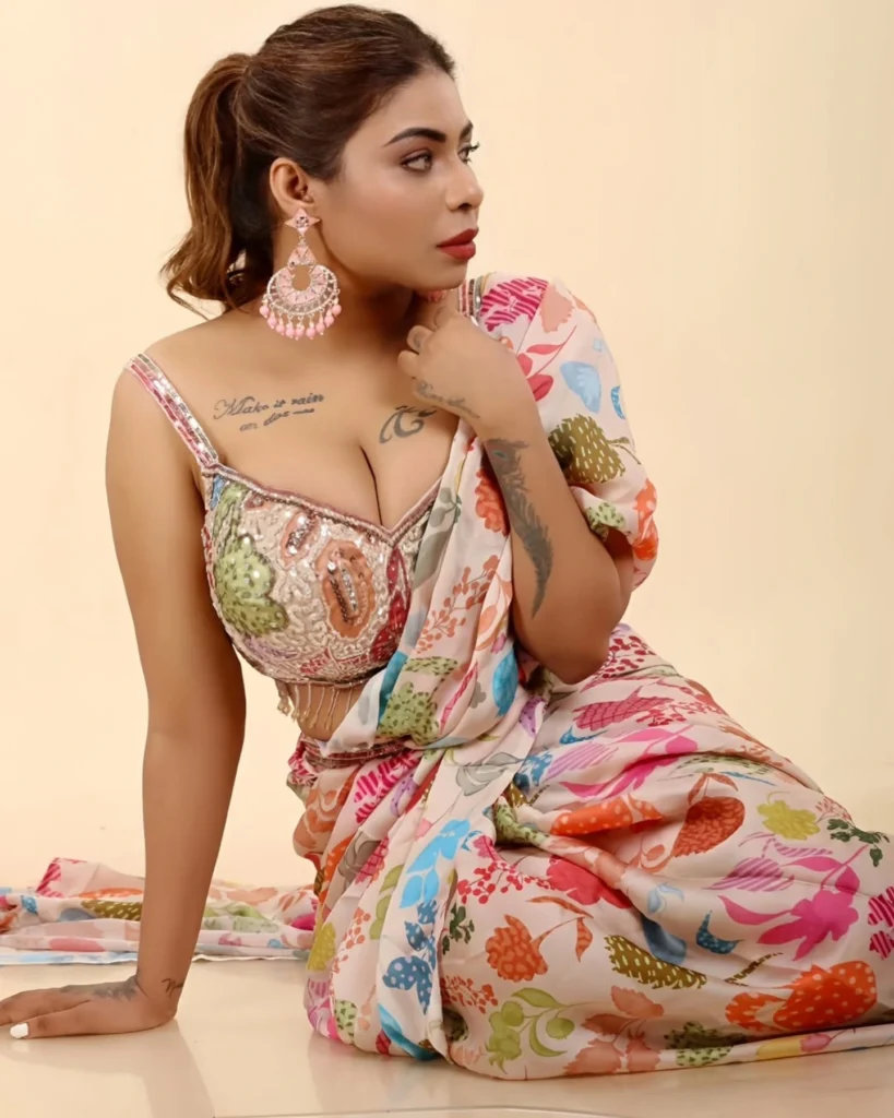 Anam Khan Hot pics