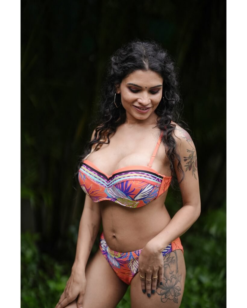 Sexy Resmi Nair pics