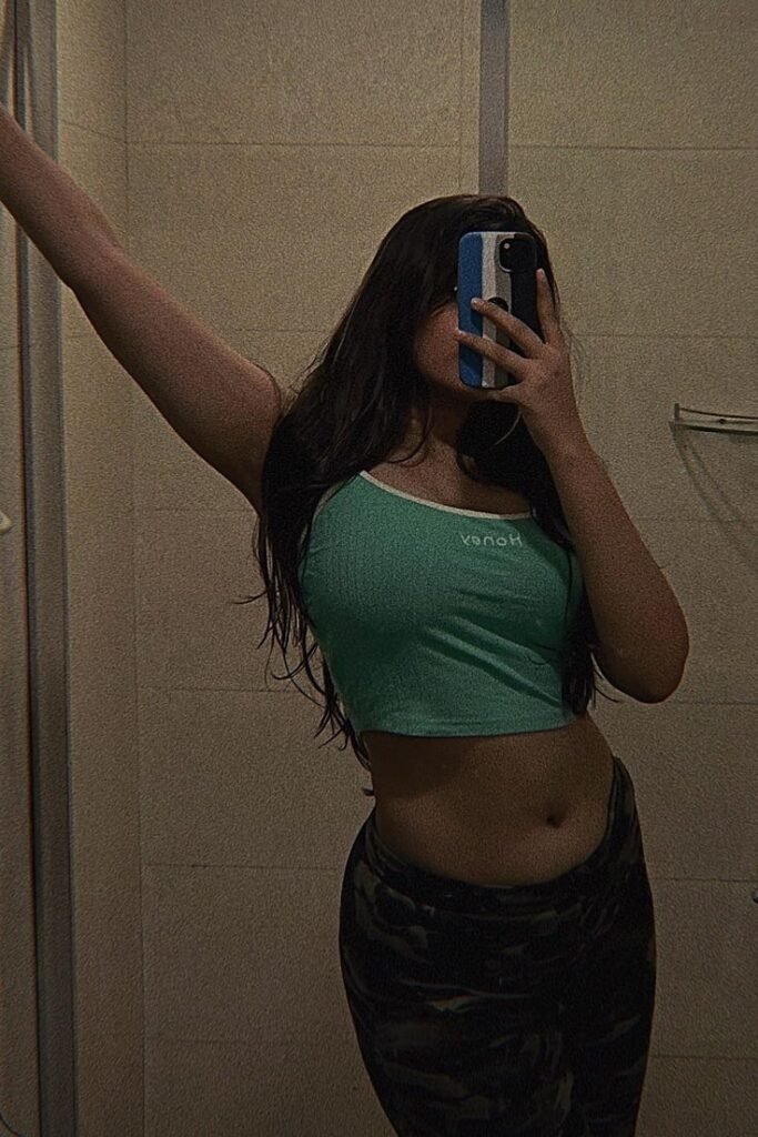 ayesha bath pic