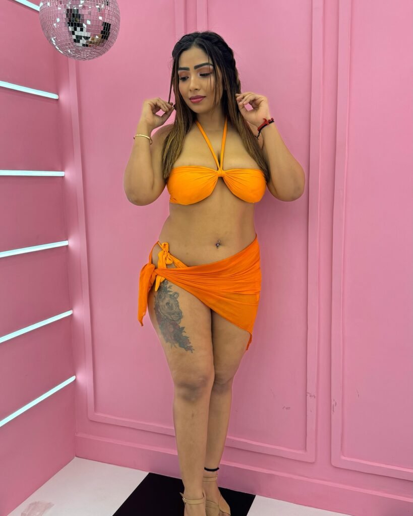 ayushi modeling pic