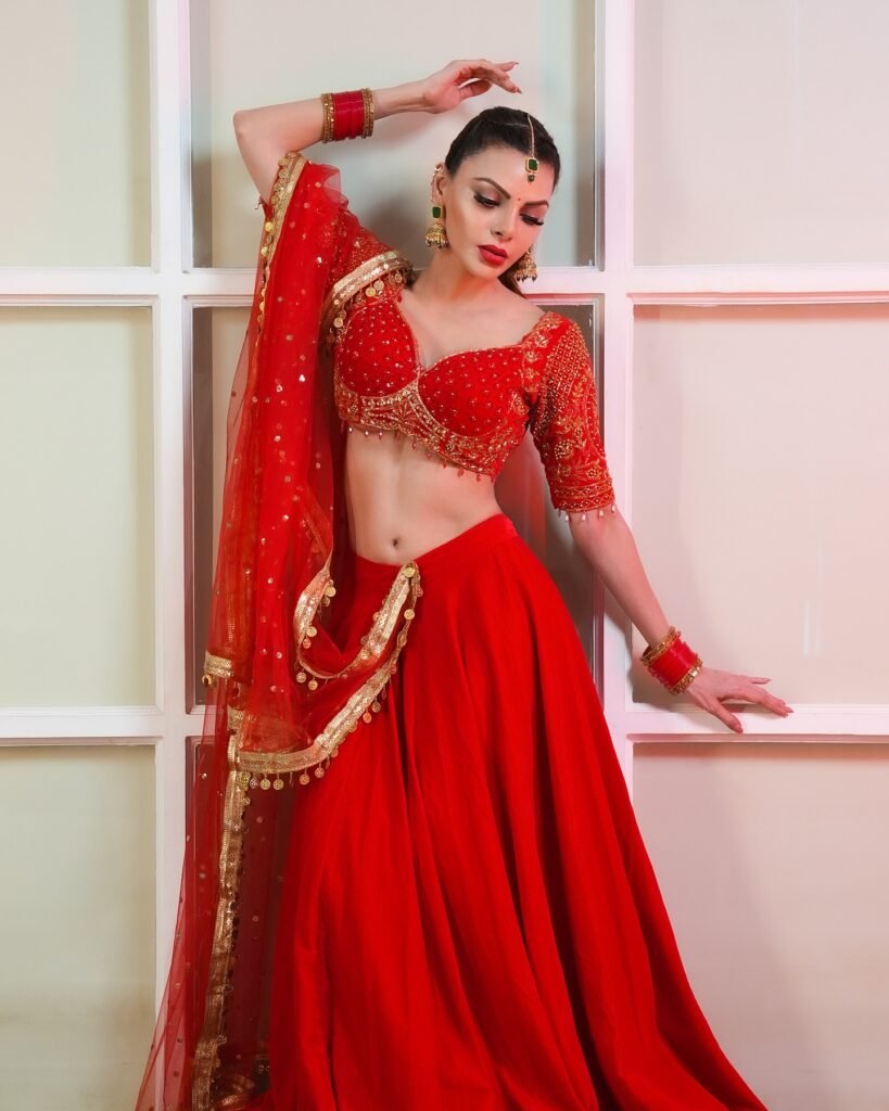 Sherlyn Chopra pic
