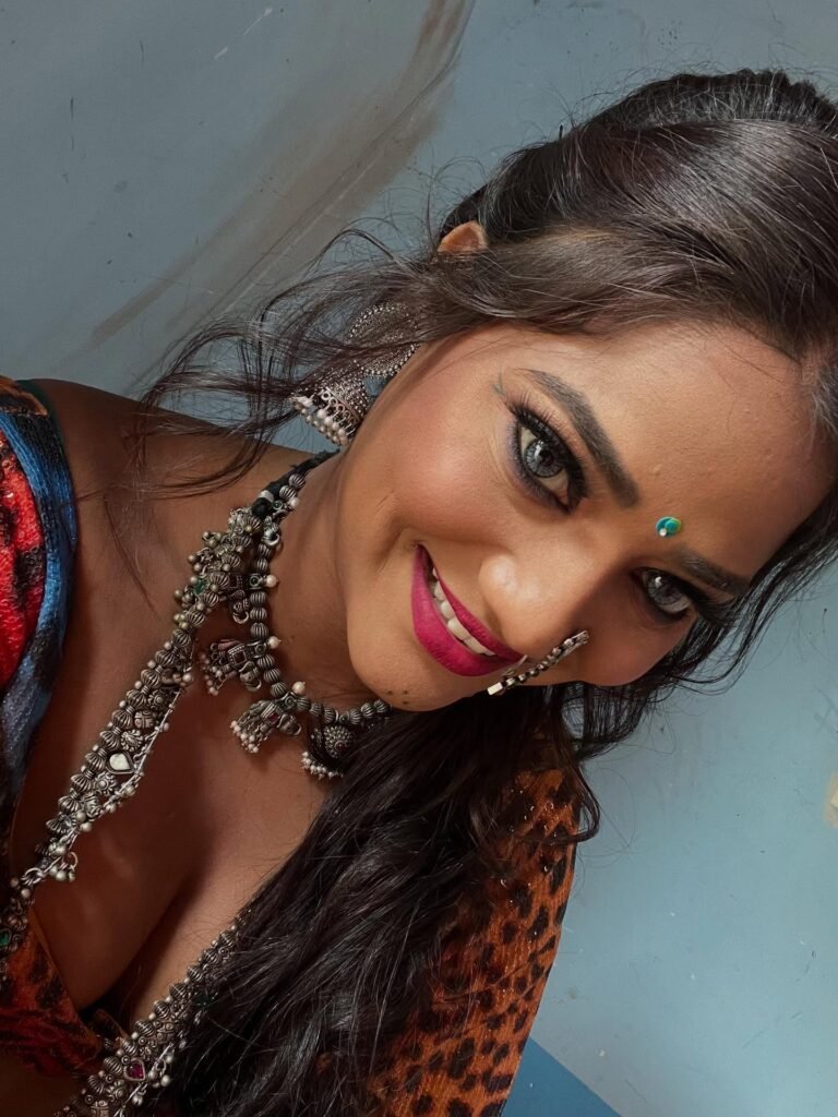 sexy pic ruks khandagale