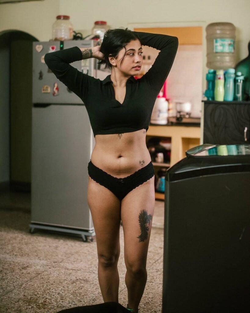 Yajna sexy pic