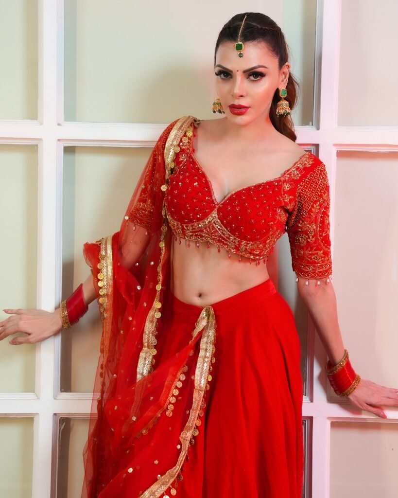 Sherlyn Chopra red pic