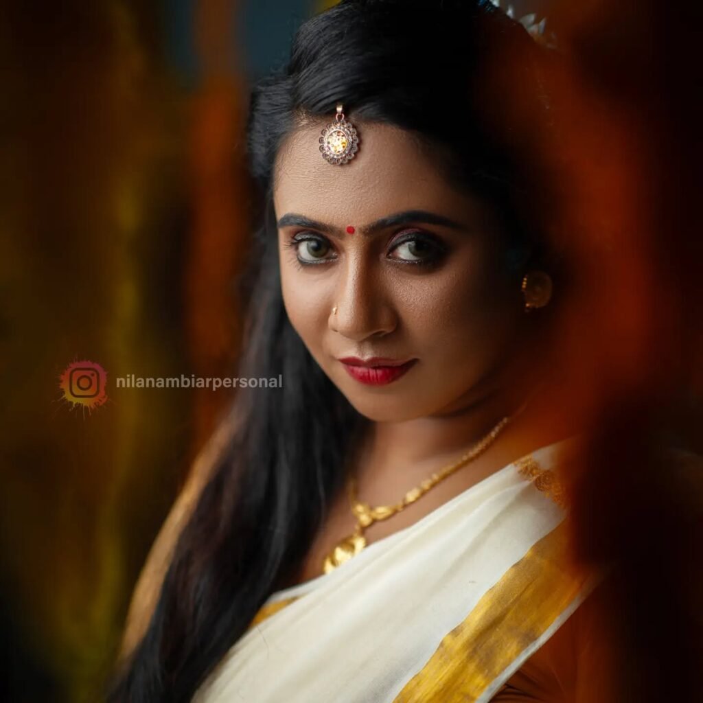 nila nambiar mallu pic