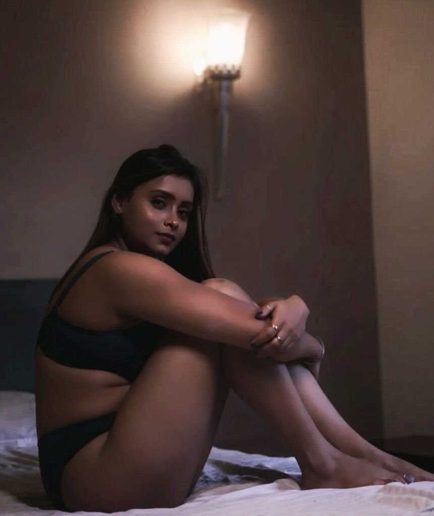 Priya panty Pic