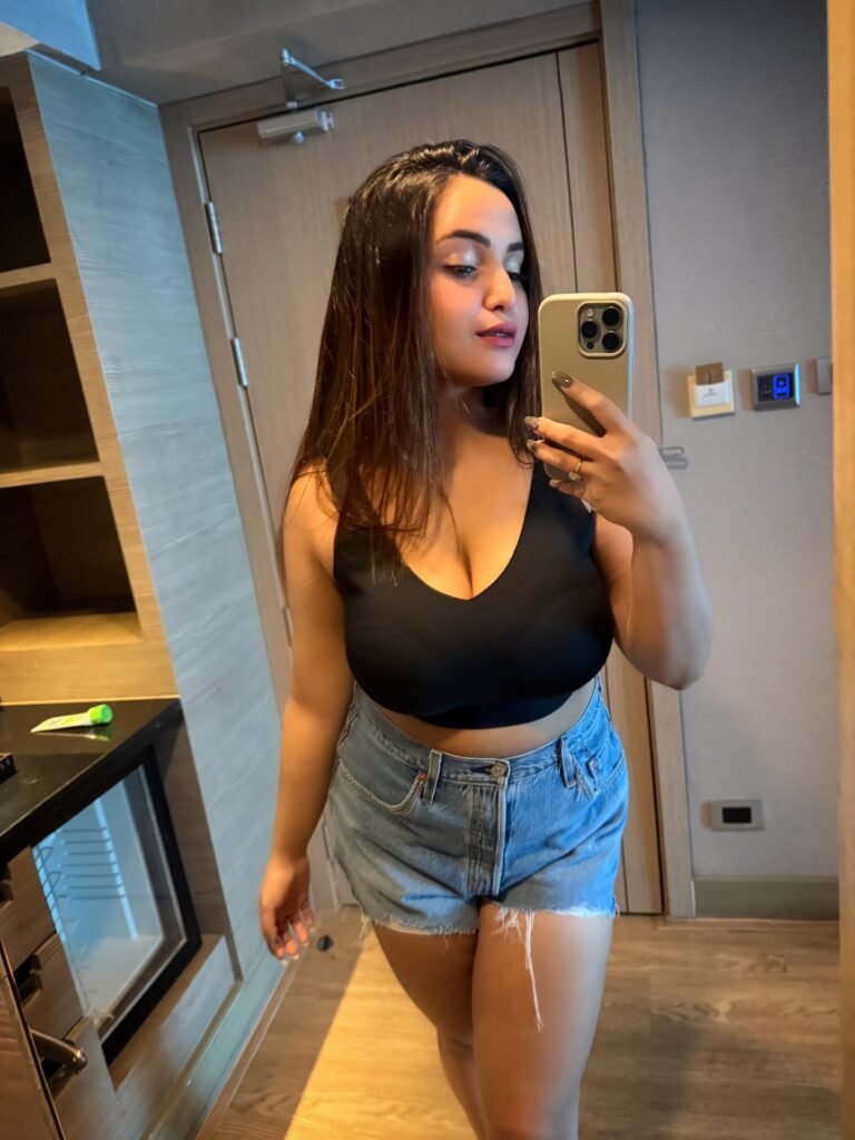 aliya big boob pic