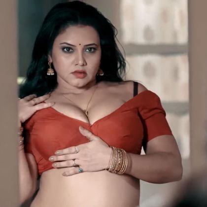 Priya Gamre nude