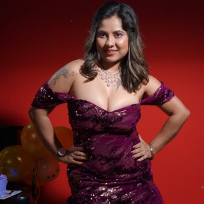 Tina Nandy Big Boobs