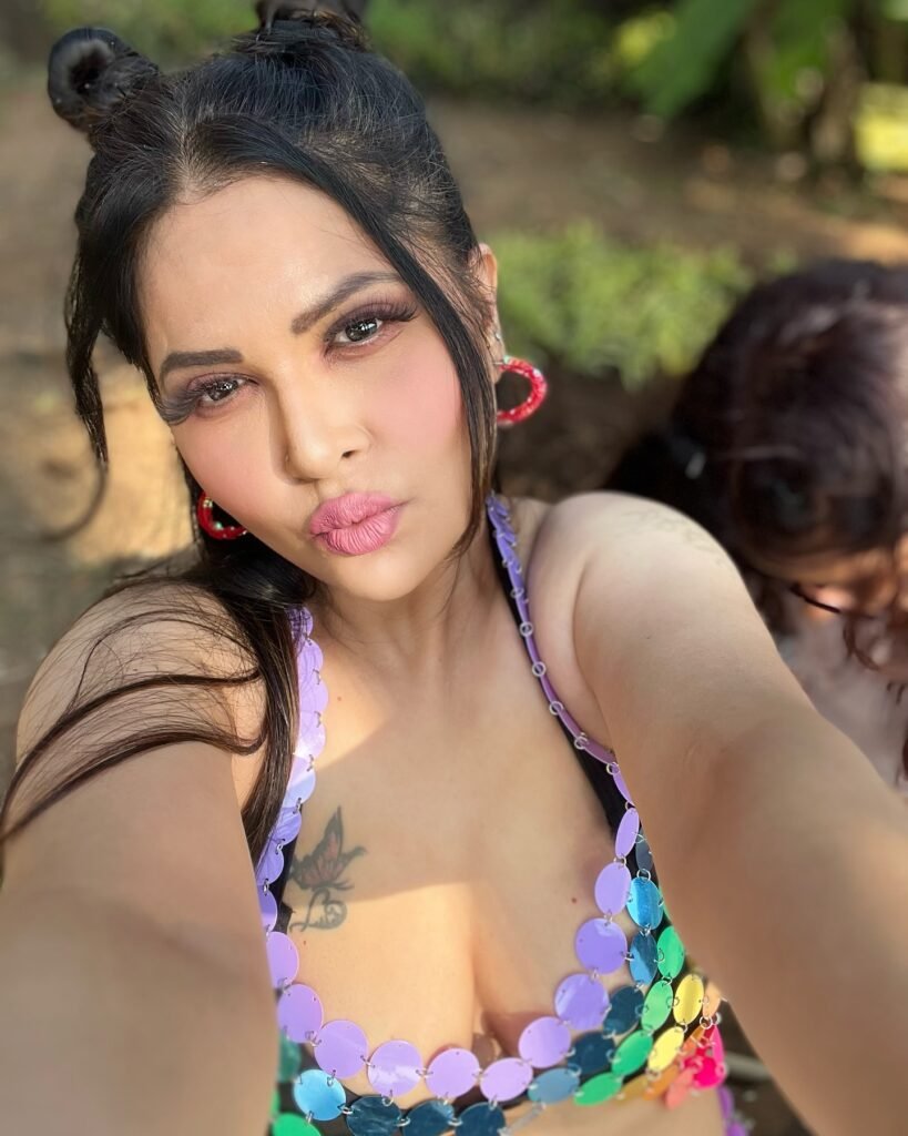 aabhi blue berry pic